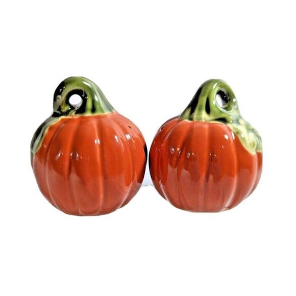 Harvest Pumpkin Salt and Pepper Shakers Serving Ware Fall Holiday Kitchen NEW - Picture 3 of 7